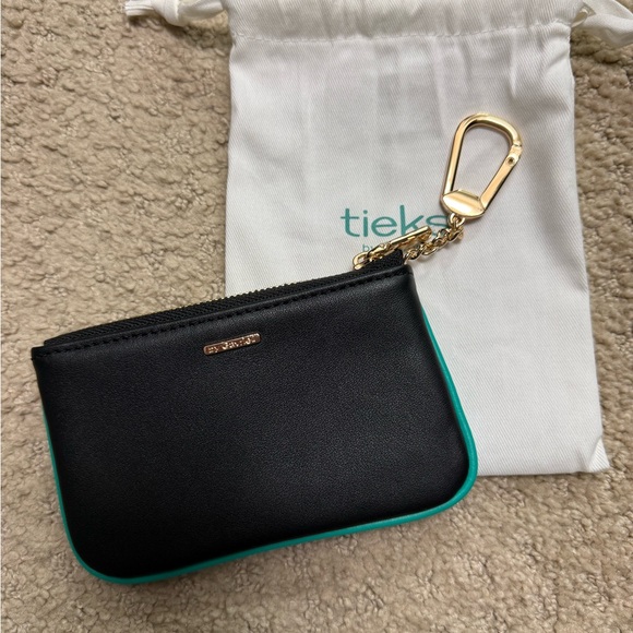 Tieks Black Leather Pouch with Gold Clip - Picture 2 of 2